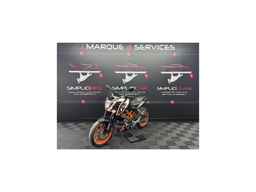 KTM d'occasion 390DUKEC2 390 DUKE de 2014 Reims Tinqueux (51)﻿