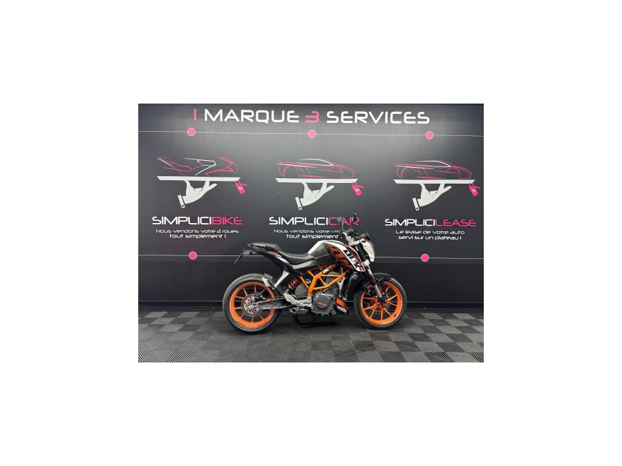 KTM d'occasion 390DUKEC2 390 DUKE de 2014 Reims Tinqueux (51)﻿