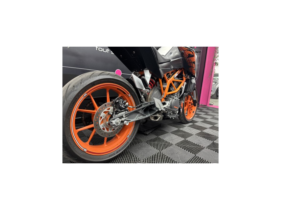 KTM d'occasion 390DUKEC2 390 DUKE de 2014 Reims Tinqueux (51)﻿