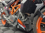 KTM d'occasion 390DUKEC2 390 DUKE de 2014 Reims Tinqueux (51)﻿