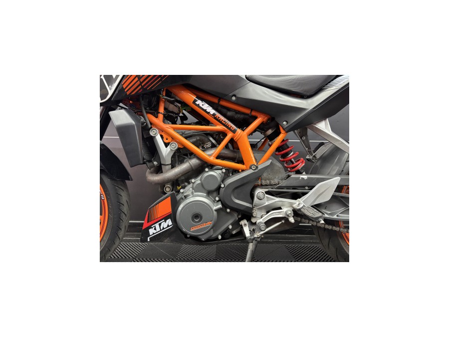 KTM d'occasion 390DUKEC2 390 DUKE de 2014 Reims Tinqueux (51)﻿