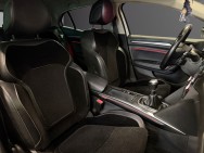 RENAULT d'occasion MEGANE IV 1.6 DCI 130 ZEN de 2017 Andrezieux (42)﻿