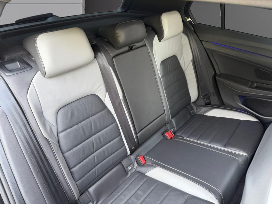 VOLKSWAGEN d'occasion GOLF VIII 2.0 TDI 200 GTD DSG de 2021 Nîmes