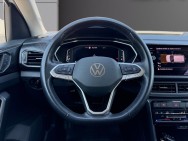 VOLKSWAGEN d'occasion T-CROSS 1.0 TSI 110 R-LINE de 2023 Pontarlier