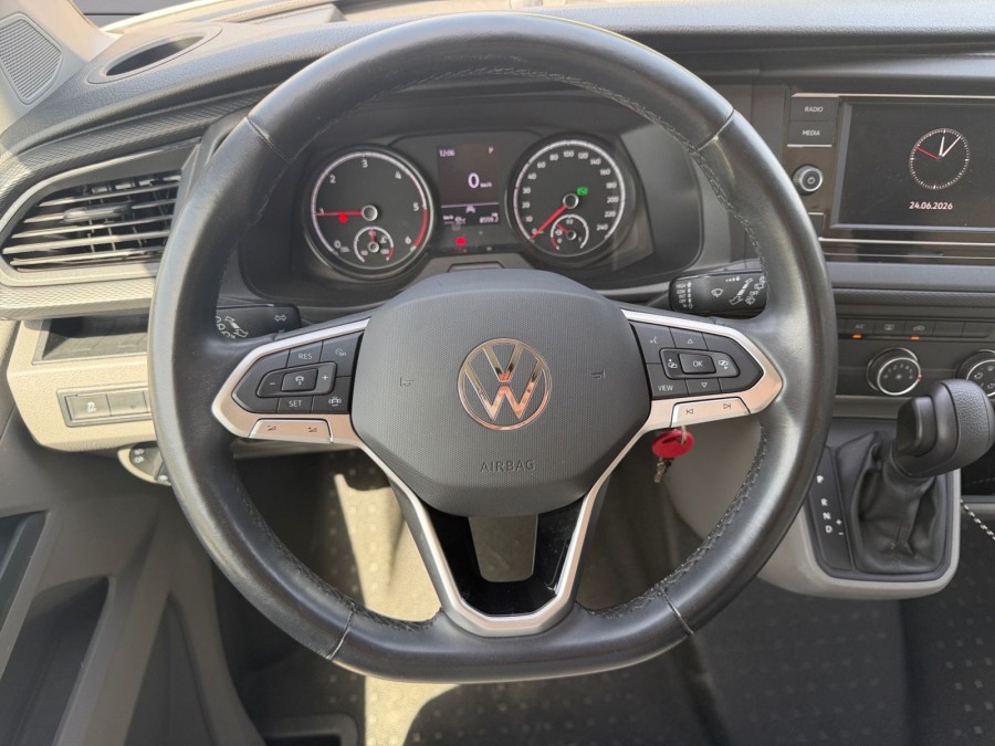 VOLKSWAGEN d'occasion TRANSPORTER VOLKSWAGEN T6 L1 2.0 TDI 150CH