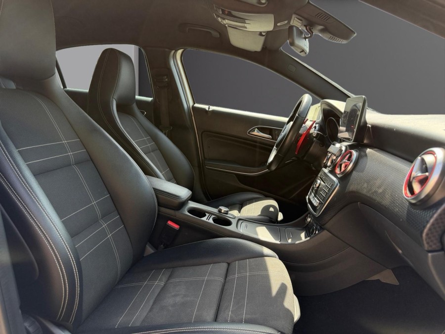 MERCEDES d'occasion CLASSE A A180 SENSATION 7G-DCT de 2016 Tours (37)﻿