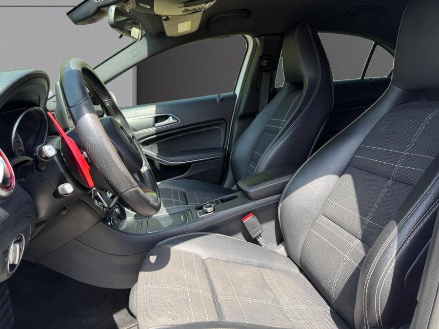 MERCEDES d'occasion CLASSE A A180 SENSATION 7G-DCT de 2016 Tours (37)﻿