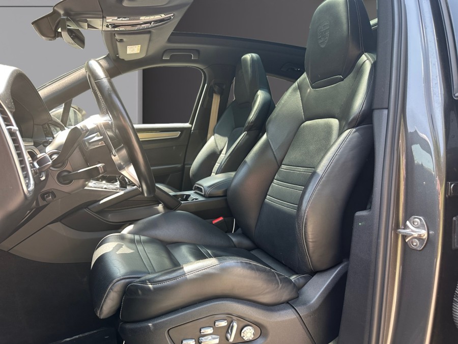 PORSCHE d'occasion CAYENNE 2.9 V6 440 S COUPE de 2019 Vienne (38)﻿