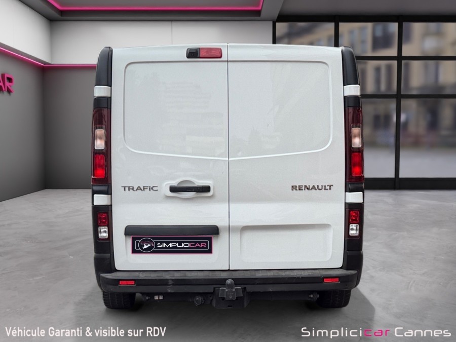 RENAULT d'occasion TRAFIC III FOURGON L1H1 3T 2.0 BLUE DCI 150 EXTRA