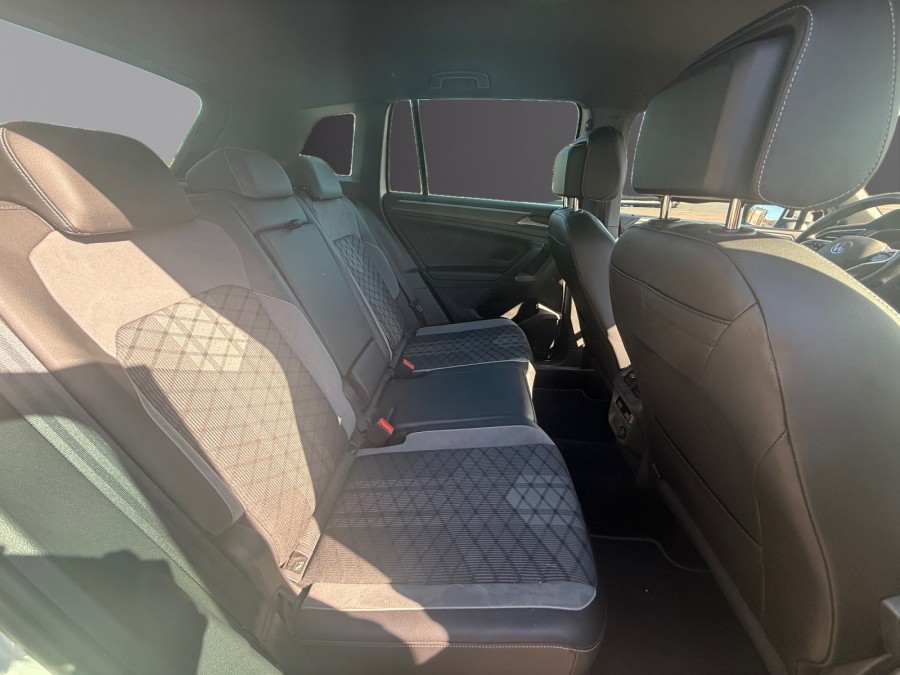 VOLKSWAGEN d'occasion TIGUAN 2.0 TDI 150 4X2 DSG PH2 de 2021 Brive La