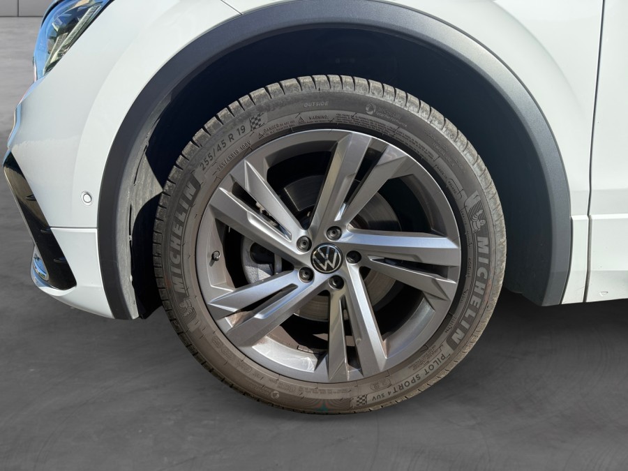 VOLKSWAGEN d'occasion TIGUAN 2.0 TDI 150 4X2 DSG PH2 de 2021 Brive La