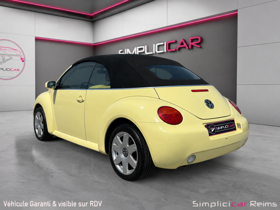 VOLKSWAGEN d'occasion NEW BEETLE DECAPOTABLE VOLKSWAGEN NEW BEETLE