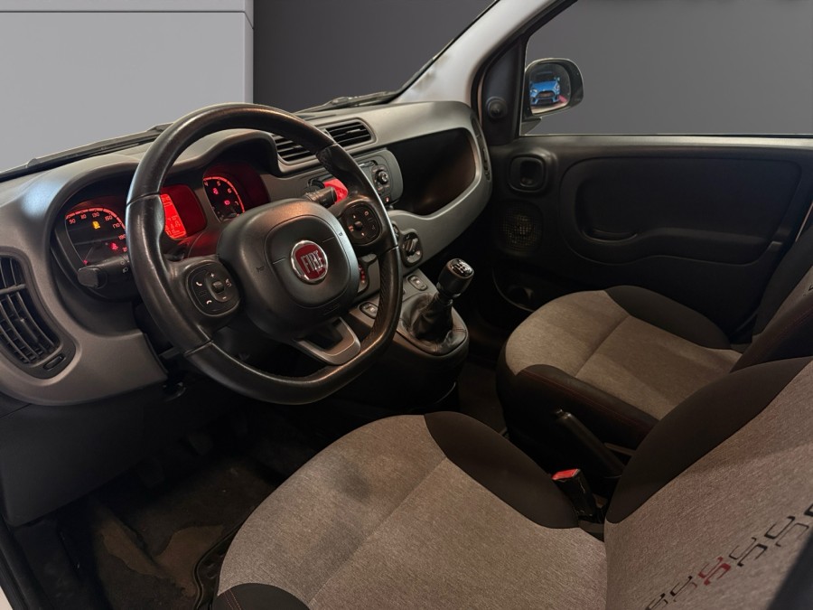 FIAT d'occasion PANDA 0.9 TwinAir Turbo CNG 85 cv de 2018 Andrezieux