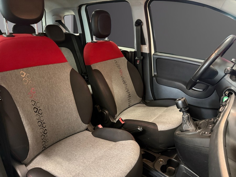 FIAT d'occasion PANDA 0.9 TwinAir Turbo CNG 85 cv de 2018 Andrezieux