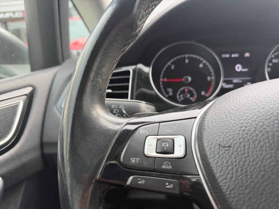 VOLKSWAGEN d'occasion GOLF SPORTSVAN VII 2.0 TDI 150 DSG de 2014