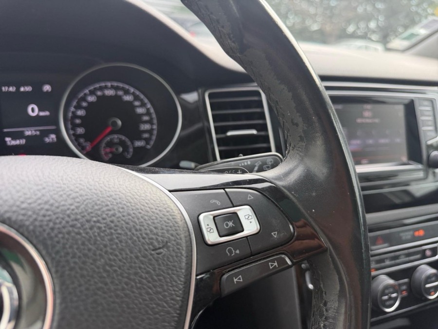 VOLKSWAGEN d'occasion GOLF SPORTSVAN VII 2.0 TDI 150 DSG de 2014