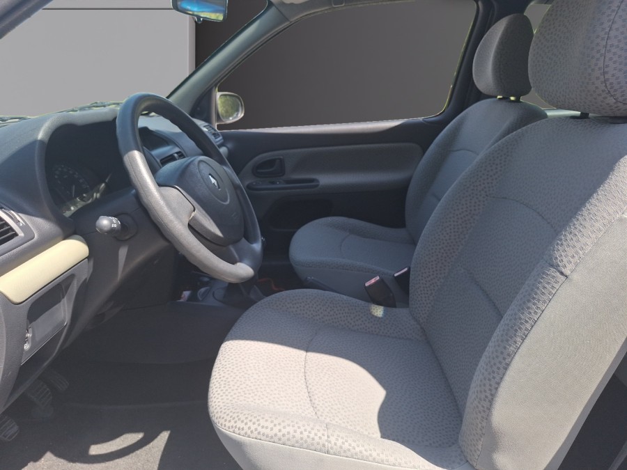 RENAULT d'occasion CLIO II PACK AUTHENTIQUE 1.5 DCI 65 de 2005