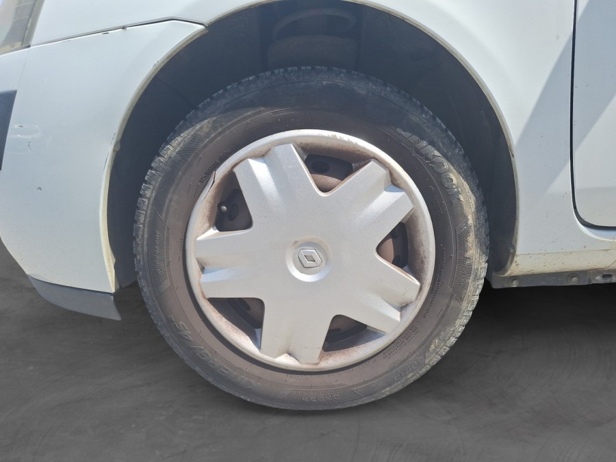 RENAULT d'occasion CLIO II PACK AUTHENTIQUE 1.5 DCI 65 de 2005
