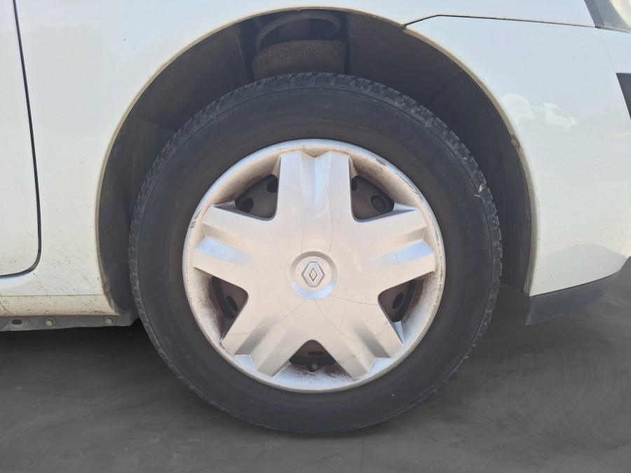 RENAULT d'occasion CLIO II PACK AUTHENTIQUE 1.5 DCI 65 de 2005