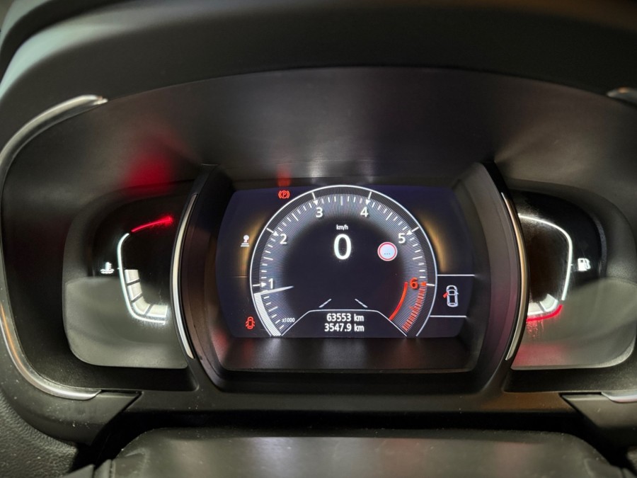 RENAULT d'occasion SCÉNIC IV 1.2 TCE 130 ZEN de 2017 Magny-en-Vexin