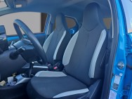 TOYOTA d'occasion AYGO 1.0 VVT-I 72 X-PLAY PH2 de 2017 Le Puy en