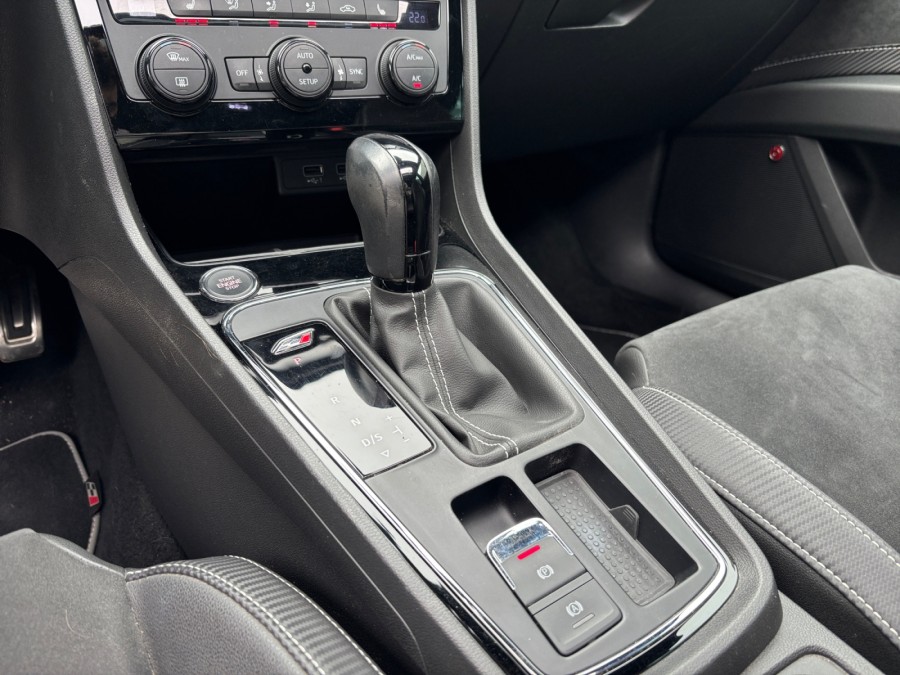 SEAT d'occasion LEON 2.0 TSI 290 CUPRA DSG7 de 2019 Vienne (38)﻿