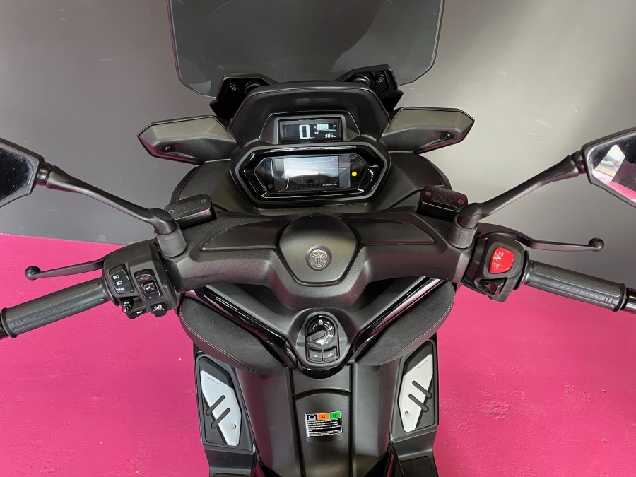 YAMAHA d'occasion X MAX 300 X MAX 300 de 2024 Carcassonne (11)﻿
