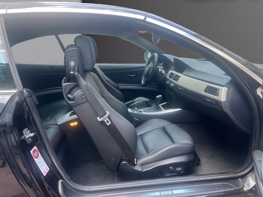 BMW d'occasion 3 DECAPOTABLE CC 320D 184 LUXE BA de 2011 Le Raincy