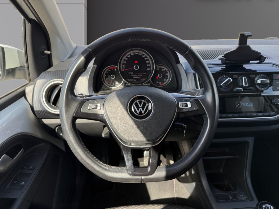 VOLKSWAGEN d'occasion UP! Volkswagen UP! 1.0 60 Bluemotion Technology
