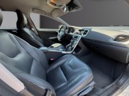 VOLVO d'occasion V60 I CROSS COUNTRY D3 150 SUMMUM GEARTRONIC de 2017