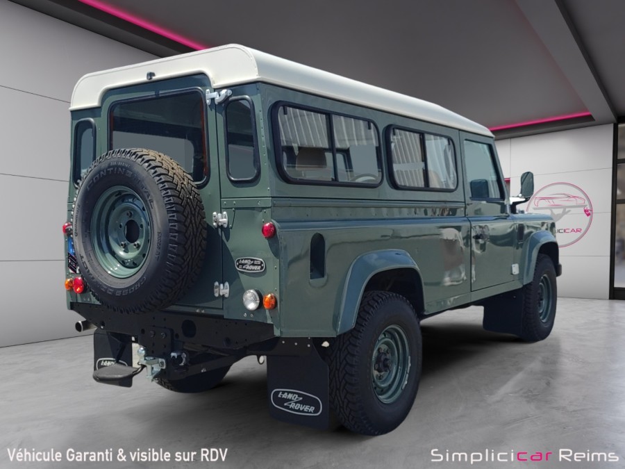LAND ROVER d'occasion DEFENDER STATION WAGON 110 2.4L TD4 de 2009
