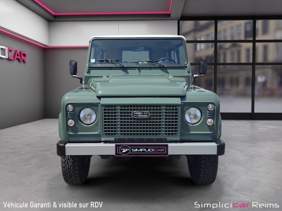 LAND ROVER d'occasion DEFENDER STATION WAGON 110 2.4L TD4 de 2009
