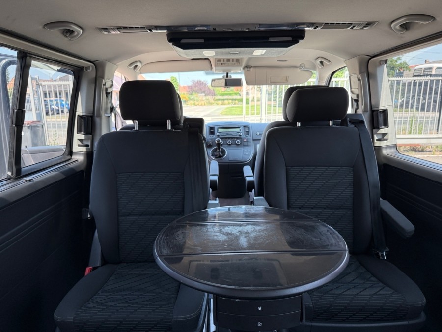 VOLKSWAGEN d'occasion TRANSPORTER T5 AUTOBUS/AUTOCAR 6.1 MULTIVAN