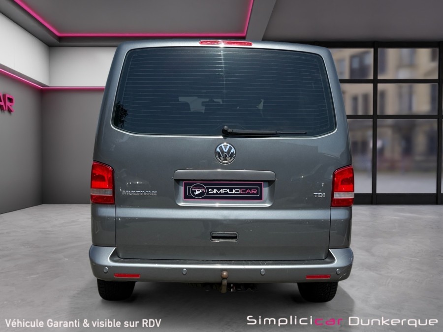 VOLKSWAGEN d'occasion TRANSPORTER T5 AUTOBUS/AUTOCAR 6.1 MULTIVAN