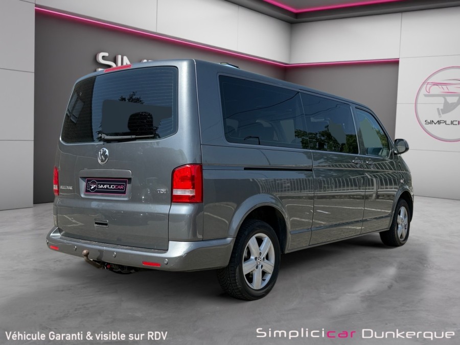VOLKSWAGEN d'occasion TRANSPORTER T5 AUTOBUS/AUTOCAR 6.1 MULTIVAN