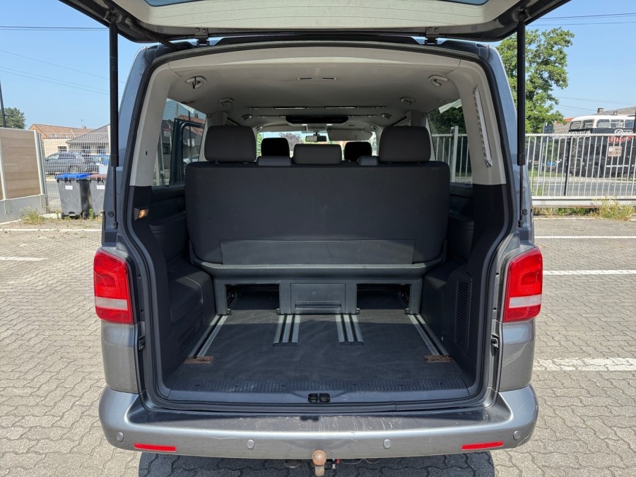 VOLKSWAGEN d'occasion TRANSPORTER T5 AUTOBUS/AUTOCAR 6.1 MULTIVAN