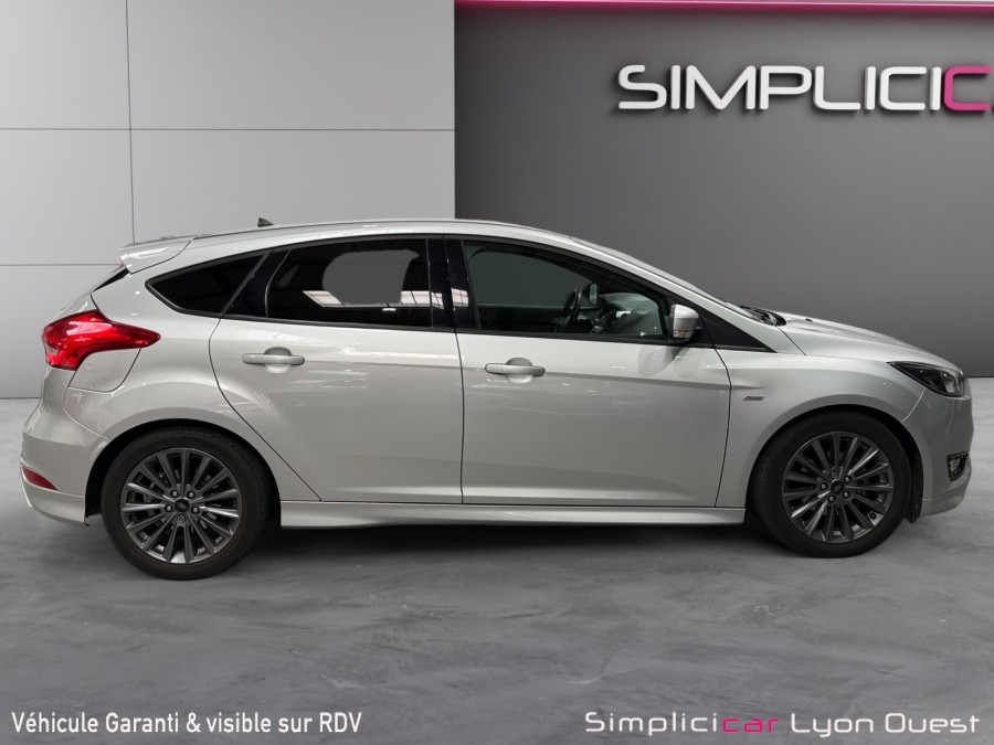 FORD d'occasion FOCUS III 1.0 ECOBOOST 125 RED de 2018 Lyon Ouest