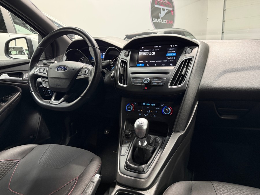 FORD d'occasion FOCUS III 1.0 ECOBOOST 125 RED de 2018 Lyon Ouest