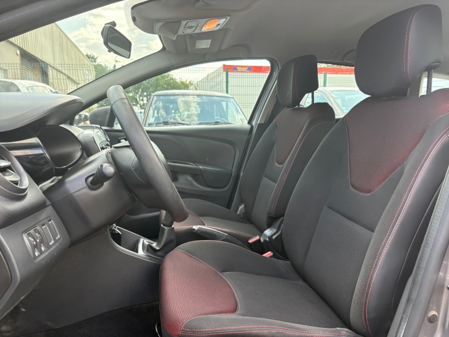 RENAULT d'occasion CLIO 1.5 DCI 75 LIFE de 2015 Brest (29)﻿