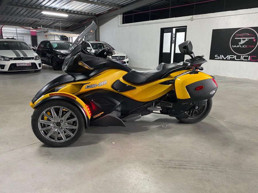 CAN AM d'occasion SPYDER ST CAN-AM de 2013 Meximeux (01)﻿