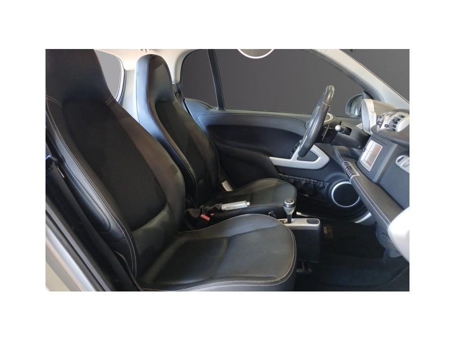 SMART d'occasion FORTWO COUPE 4514338F0PZBAA200 de 2012 La Ciotat