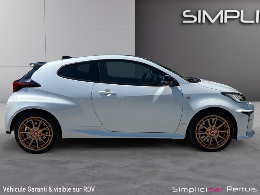 TOYOTA d'occasion YARIS GR 1.6 TURBO 261 PACK PREMIUM de 2023 Pertuis