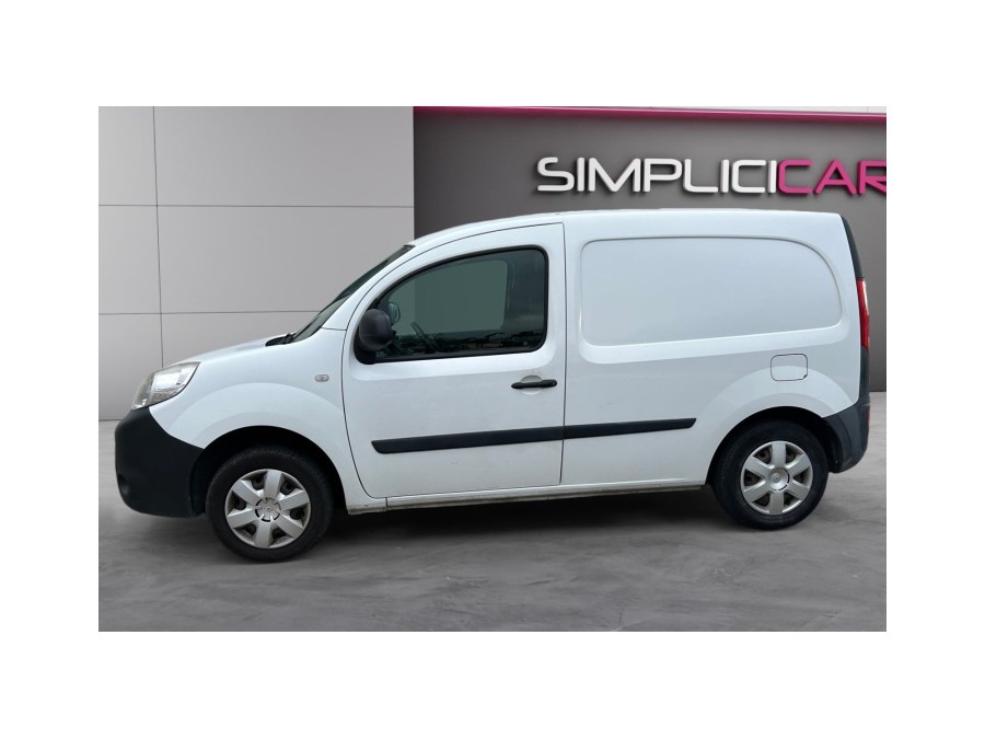 RENAULT d'occasion KANGOO EXPRESS 1.5 DCI 75 GENERIQUE de 2018 Nice