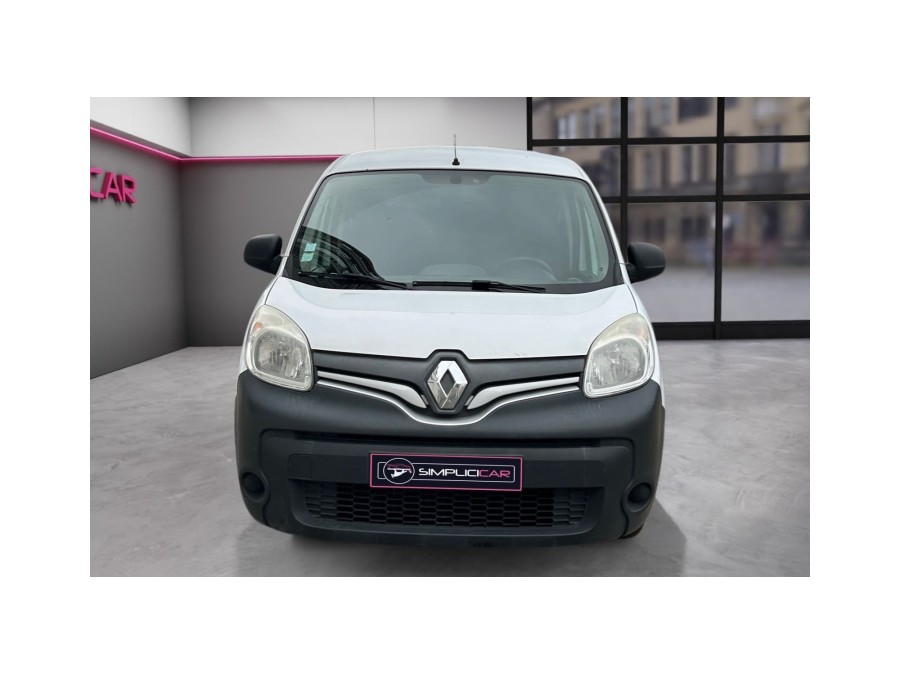 RENAULT d'occasion KANGOO EXPRESS 1.5 DCI 75 GENERIQUE de 2018 Nice