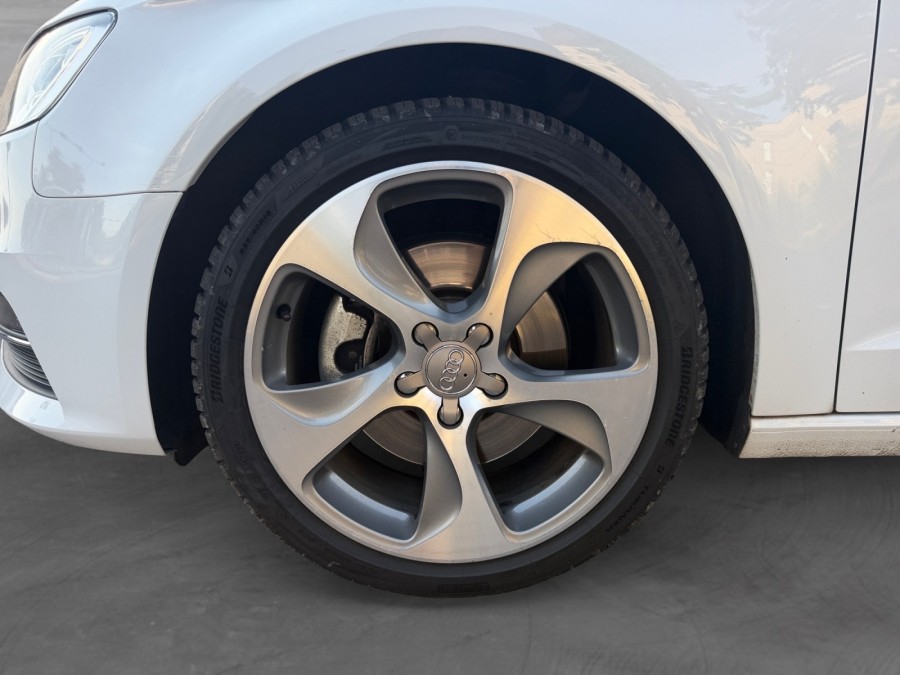 AUDI d'occasion A3 1.8 TFSI 180 AMBITION LUXE S TRONIC de 2014 Vernon