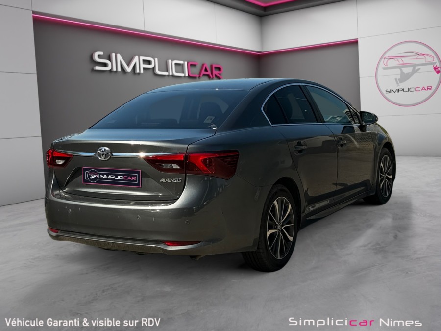 TOYOTA d'occasion AVENSIS A TROIS VOLUMES TS 1.6 D-4D 112 ACTIVE PRO
