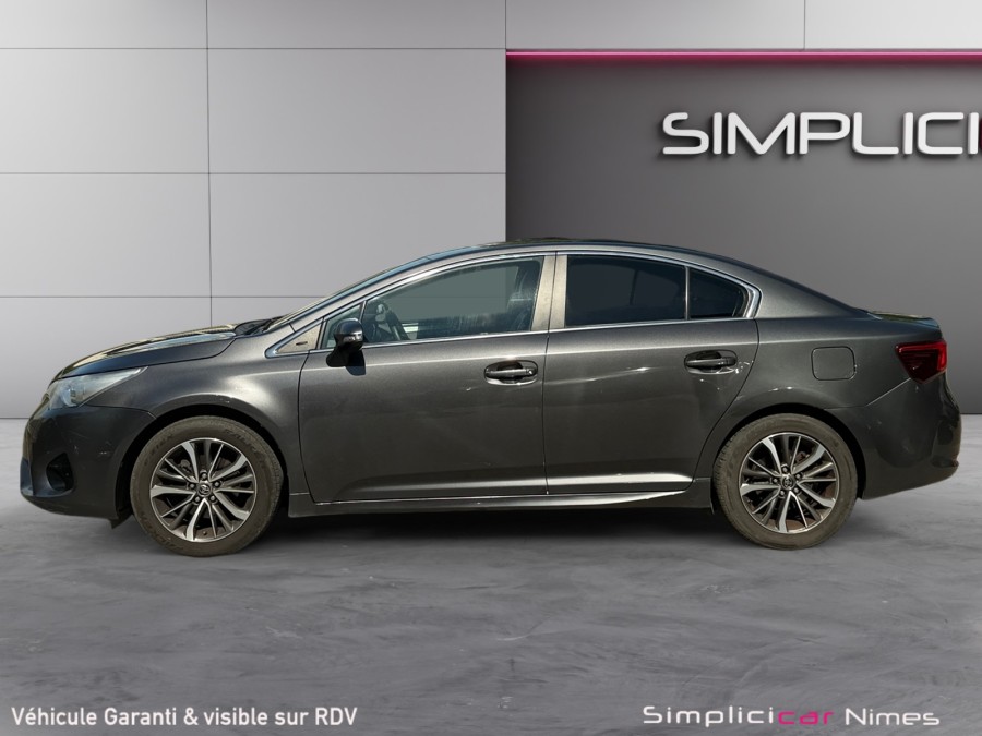 TOYOTA d'occasion AVENSIS A TROIS VOLUMES TS 1.6 D-4D 112 ACTIVE PRO