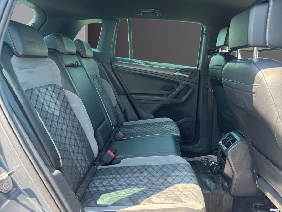 VOLKSWAGEN d'occasion TIGUAN 2.0 TDI 150CV 4MOTION R-LINE de 2020