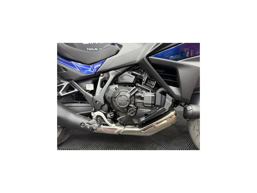 HONDA d'occasion NT1100 HONDA NT1100 de 2025 Reims Tinqueux (51)﻿