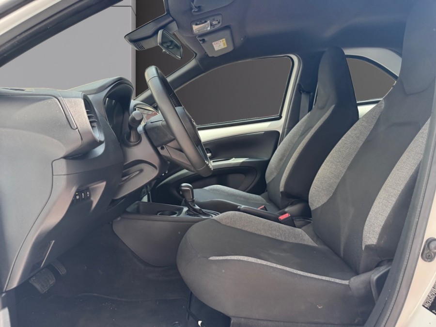 TOYOTA d'occasion AYGO X 1.0 VVT-I 72 DESIGN S-CVT de 2025 Le Raincy